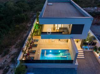 ISTRA - MEDULIN, moderna vila z bazenom blizu morja!