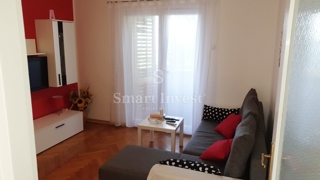 LOVRAN, 3-sobno stanovanje s pogledom na morje in garažo, blizu morja