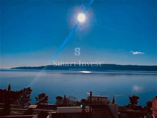 NOVI VINODOLSKI, House of 420 m2 with sea view, near the sea!