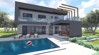 ISTRA - RABAC, nedokončana hiša z bazenom 3 km od morja