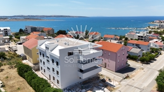 Apartmaji 180 metrov oddaljeni od morja v Pagu blizu Zadra/Hrvaška