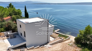 Hiša Maslenica, Jasenice, 180m2