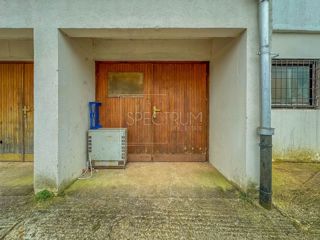 Umag, garaža v središču mesta