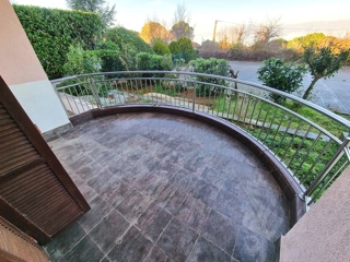 Malinska, pritlično stanovanje zelo blizu morja!