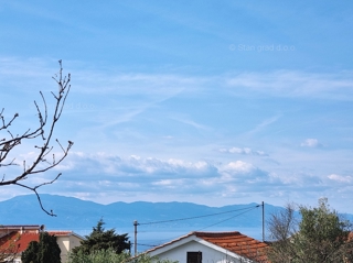Malinska, gradbeno zemljišče s pogledom na morje, prodaja!