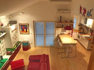 Krk, okolica, opremljen apartma v 2. nadstropju s pogledom na morje!