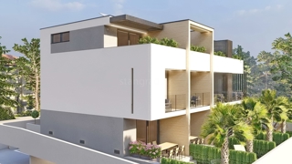 Krk, stavba s štirimi apartmaji v nedokončani fazi blizu morja!