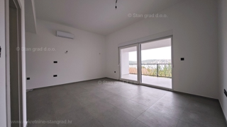 Uvala Soline, novogradnja, dvoetažni apartma z razgledom
