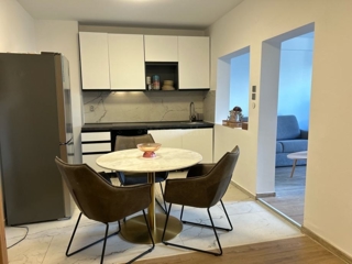 Šilo, pritlična hiša z vrtom blizu centra in morja!