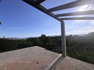 Okolica Krka, hiša v Rohbau fazi na mirni lokaciji!