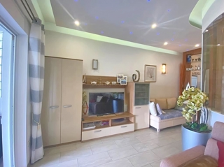 Baška, opremljen apartma prva vrsta do morja!