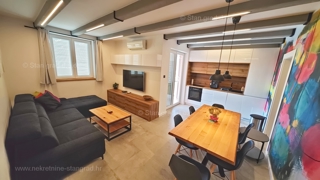 Malinska, opremljen trisobni apartma s pogledom na morje!