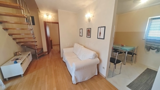 Malinska, opremljeno stanovanje na odlični lokaciji!