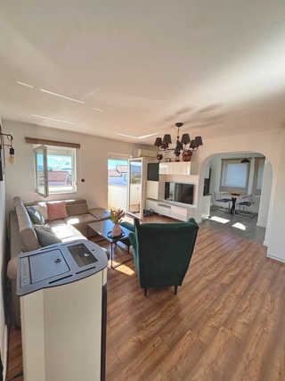 Krk, dvosobno stanovanje s pogledom na morje!