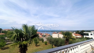 Hiša Malinska, Malinska-Dubašnica, 376m2