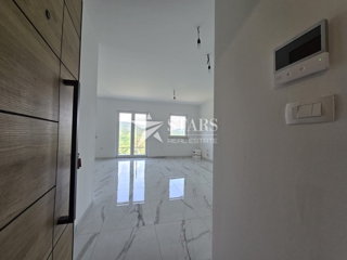 Buzet – 2-sobno stanovanje v novogradnji, center