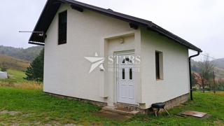 Josipdol - Hiša z vrtom in dvoriščnim poslopjem - 8 km od centra