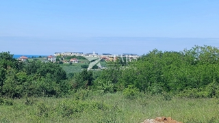 Zemljišče Crveni Vrh, Umag, 663m2