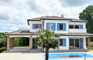 Hiša Dobrinj, 245m2