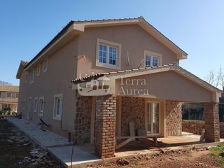 Vila Vrbnik, 285m2