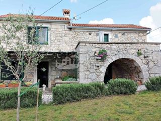 Hiša Malinska, Malinska-Dubašnica, 104m2