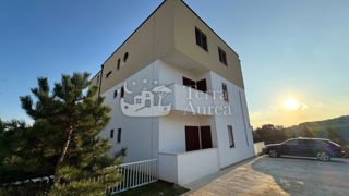 Hiša Krk, 300m2
