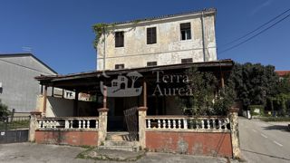 Stara hiša Punat, 473,35m2