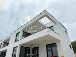 Hiša Malinska, Malinska-Dubašnica, 159m2