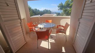 Apartma Malinska, Malinska-Dubašnica, 90,38m2