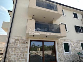 Apartma Malinska, Malinska-Dubašnica, 150m2