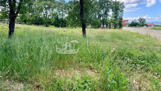 Gradbena zemljišča Dobrinj, 850m2