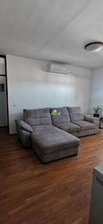 Istra, Pula, Šijana, stanovanje 80m2, 3s + kopalnica, dvigalo, plin, adaptirano!! PRODAJA