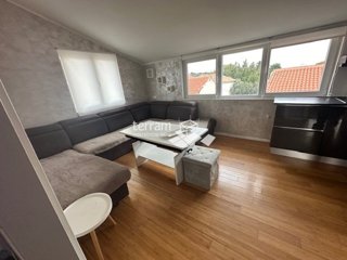 Istra, Medulin, Pomer, dvoetažni apartma, 120m2, 4s, opremljen, blizu morja!! #razprodaja