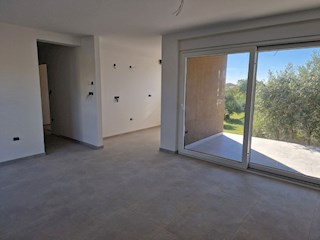 NSOP-237-3, Novogradnje – stanovanja, 2 km od morja