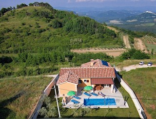 KOP-739, VIŽINADA, samostojna hiša na hribu s panoramskim razgledom