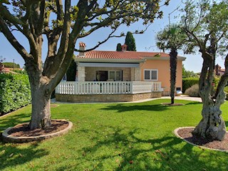 KN-005, NOVIGRAD – CITTANOVA, Top lokacija, Hiša blizu morja