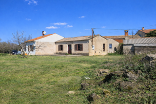 Stavbno zemljišče Kaštelir, Kaštelir-Labinci, 918 m2