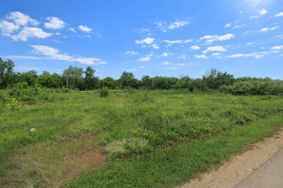 Zazidljivo zemljišče v okolici Poreča – 780 m², bližina infrastrukture