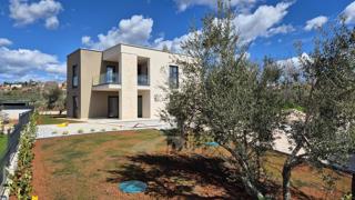 Poreč - vila z bazenom in pogledom na morje
