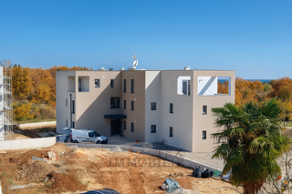 Poreč, penthouse s tremi spalnicami - E