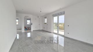 Poreč - Novozgrajeno stanovanje z dvema spalnicama