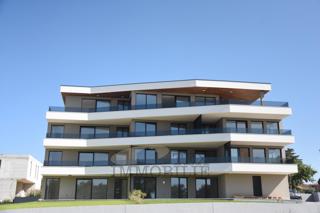 Ekskluziven apartma v drugem nadstropju blizu morja, 211,81 m2