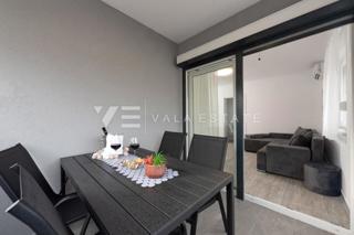 APARTMA NA MIRNI LOKACIJI V BLIŽINI MORJA