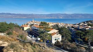 DVA APARTMAJA S POGLEDOM NA MORJE V BLIZINI PLAŽE