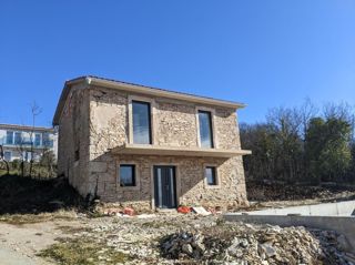 Labin, kamnita hiša s pogledom na morje in bazenom
