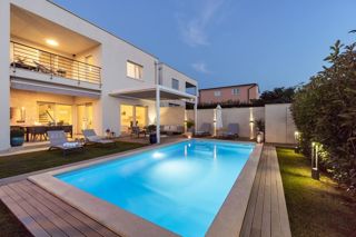 Hiša Novigrad, 165m2