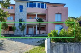 Labin, pritličje stavbe površine 167,30 m2,