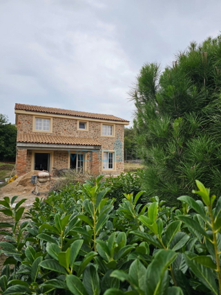 Vrbnik, Risika, Dvojček 100m2, novogradnja, prodamo