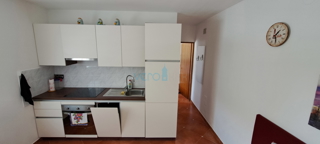 Uvala Soline, otok Krk, apartma 31 m2, pritličje, terasa, prodamo