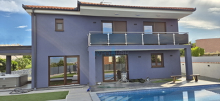 Uvala Soline, otok Krk, novogradnja, samostojna hiša, bazen, pogled, prodaja